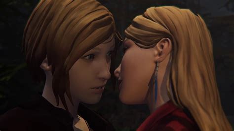 how to kiss chloe in life is strange|life is strange chloe death.